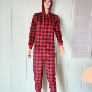 Live Love Dream 32 Women's Sleep Body Corps NWT Sz XS Red Black Lining Hat